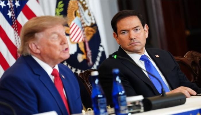 Trump administration plans to revoke 200,000 visas of asylum seekers