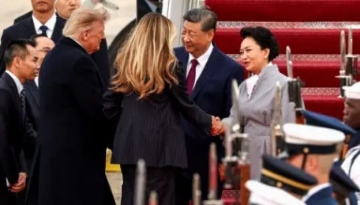 Trump welcomes Xi to Washington 
