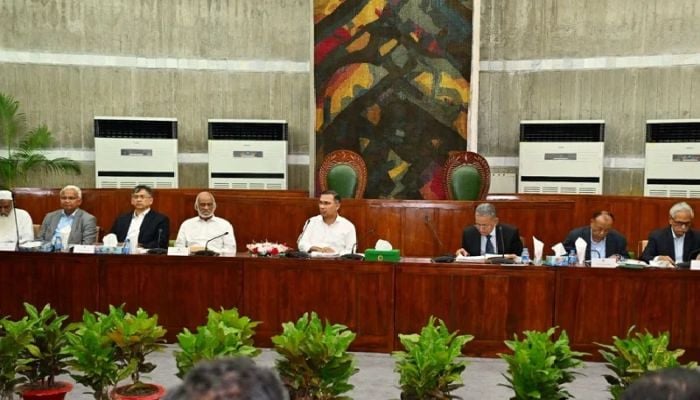 Cabinet approves tax breaks for solar equipment imports, Hong Kong investment pact