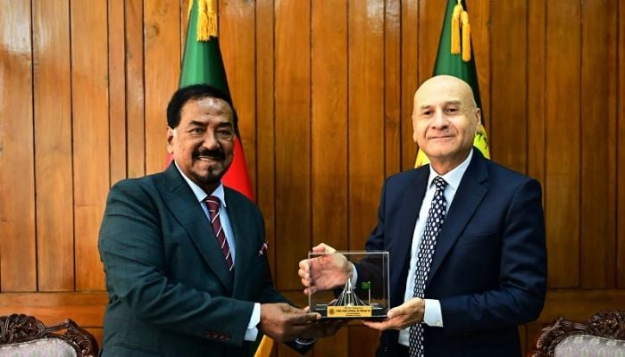 JS Speaker seeks Italian investment in oil, gas exploration