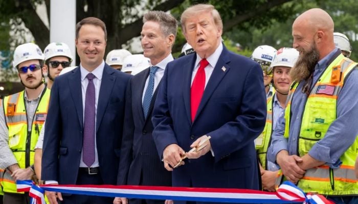 Major US outlets boycott shared Trump coverage in protest at media ban